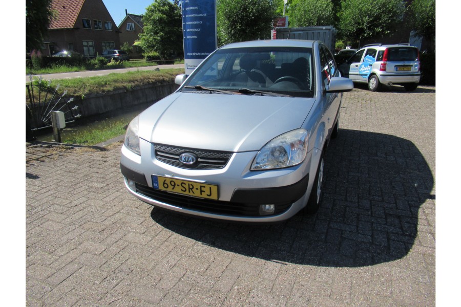 Kia Rio 1.4 LXE